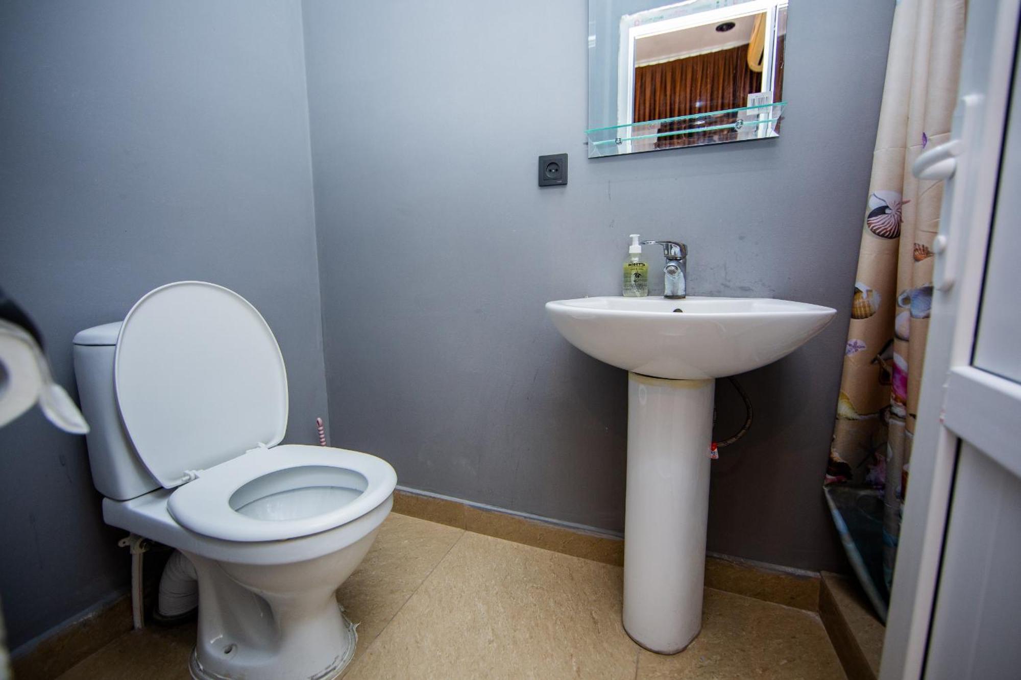 Centre Hotel-Hostel Erywań Zewnętrze zdjęcie