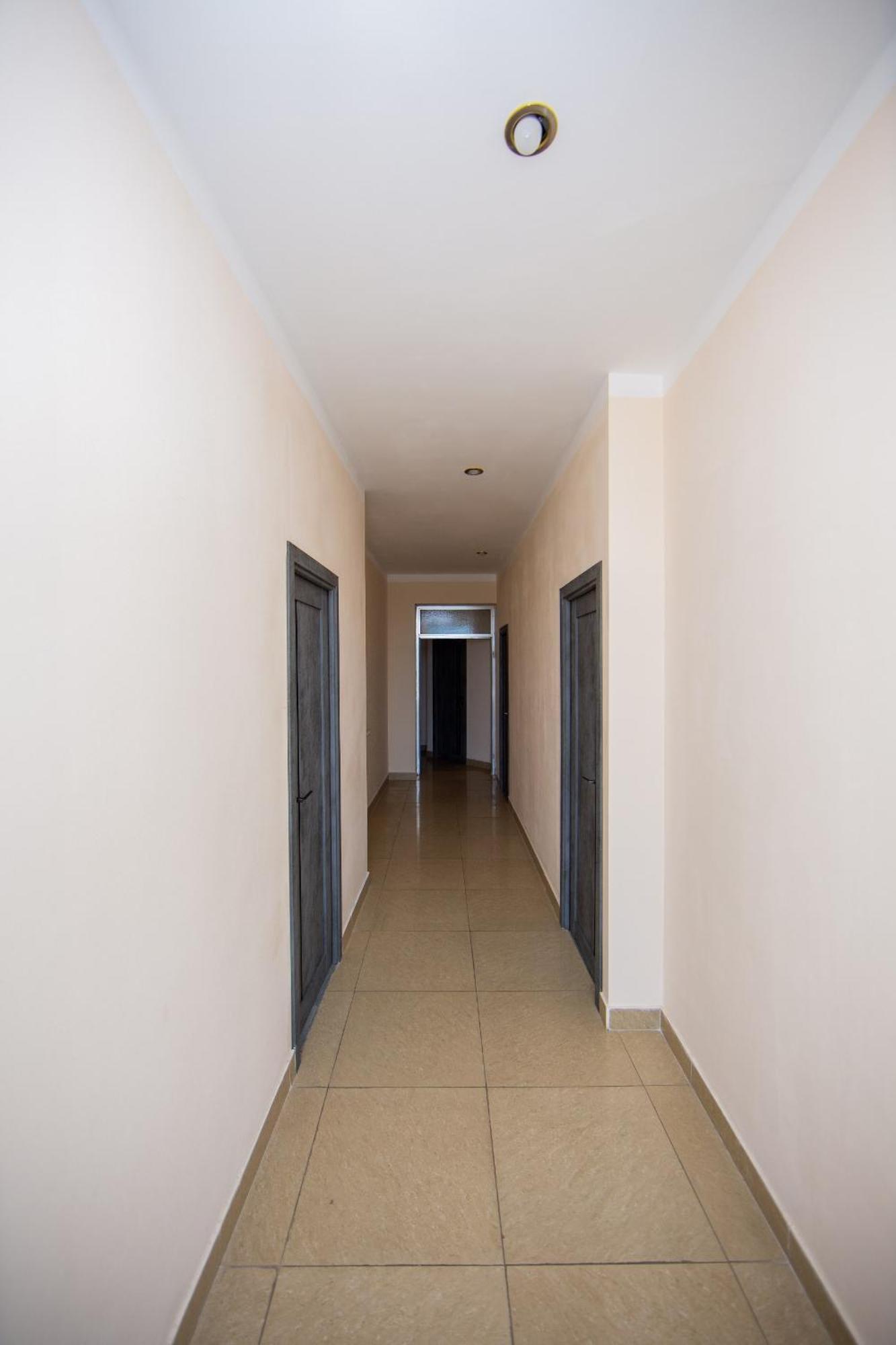 Centre Hotel-Hostel Erywań Zewnętrze zdjęcie
